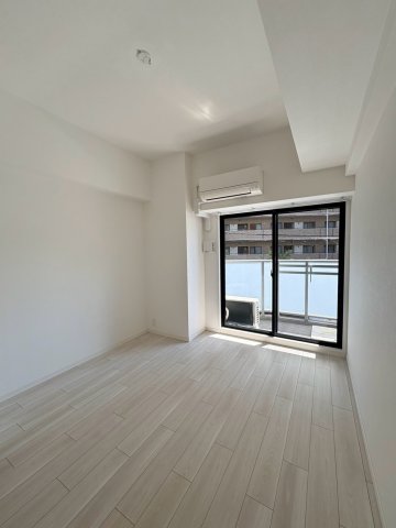 S-RESIDENCE都島Elegantの居間写真