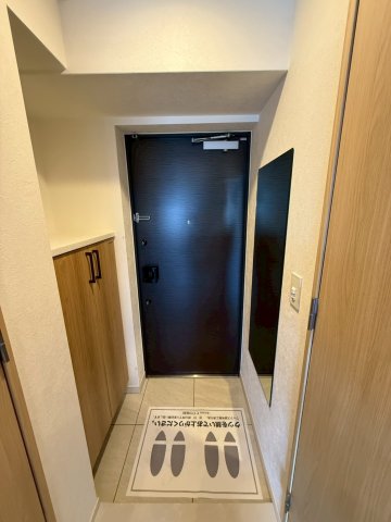 LUMINOUS三国本町の玄関写真