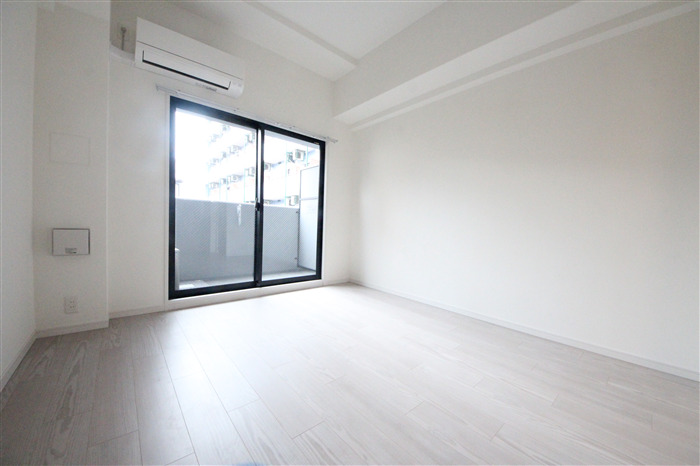 S-RESIDENCE天満Gracisの居間写真