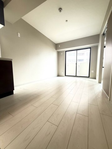 NINE RESIDENCEの居間写真