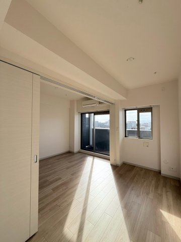プレサンスOSAKA DOMECITY ワンダーの居間写真