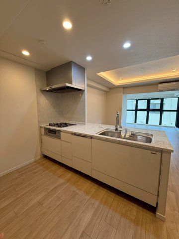 S-RESIDENCE谷町六丁目aloのキッチン写真