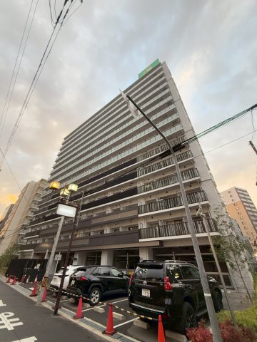 スプランディッド十三本町の外観写真