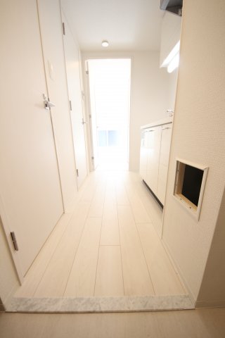 エスリード大阪梅田WESTの玄関写真