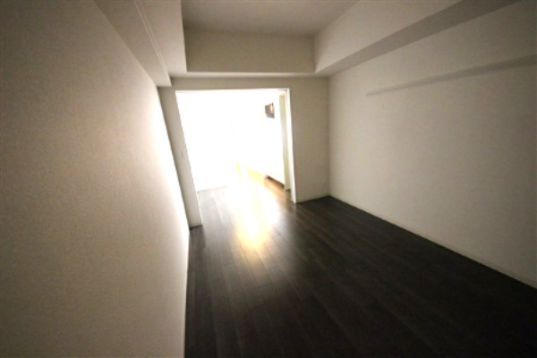 プレサンス堺筋本町駅前の内装写真
