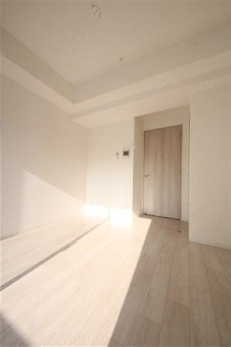 大阪難波Noahの居間写真