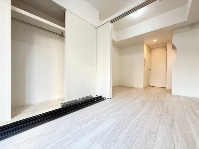 セレニテ難波ミラク参番館の居間写真