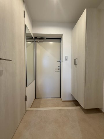 LEGALAND福島Northの玄関写真