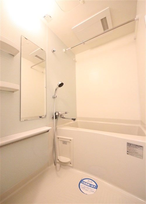 DIMUS新大阪の風呂写真