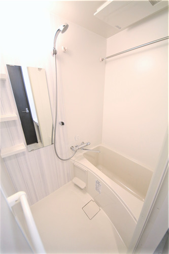 S-RESIDENCE西長堀の風呂写真