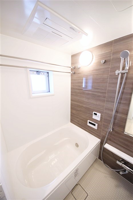 OPUS RESIDENCE SHINSAIBASHI SOUTHの風呂写真