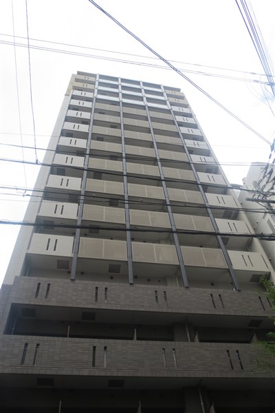 レジディア京町堀の外観写真