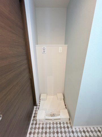 ドミツィール福の玄関写真