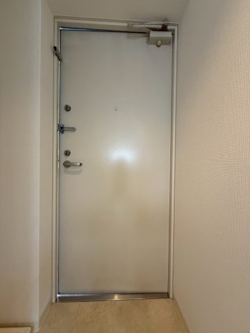 ARISTO扇町の玄関写真