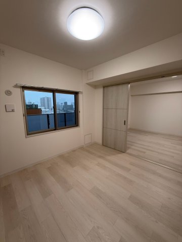 クレリア新深江の居間写真