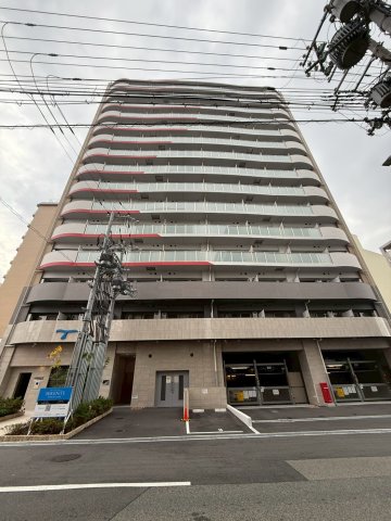 セレニテ江坂グランデ