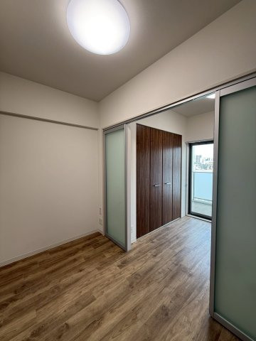 Dimora難波の居間写真