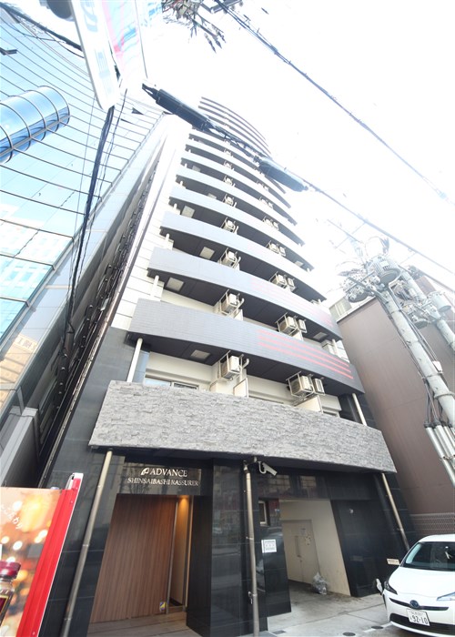 アドバンス心斎橋ラシュレの外観写真