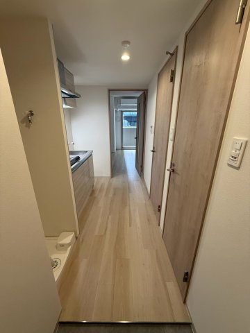 ArtizA瓦屋町IIの玄関写真