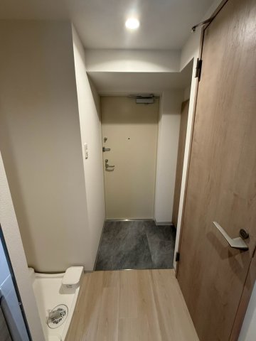 ArtizA瓦屋町IIの玄関写真