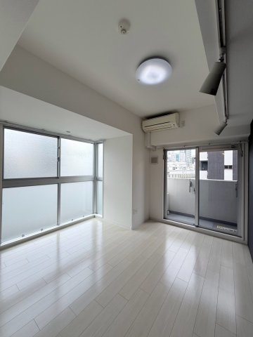 ADWResidence松屋町の居間写真