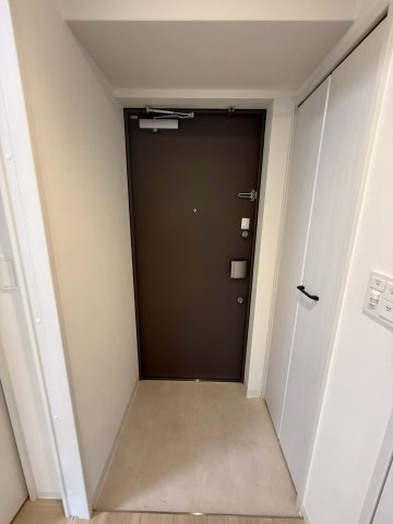 Louis Residence 弁天町の玄関写真