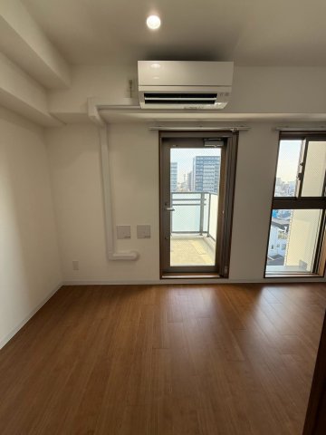 ファーストフィオーレ大正リエートの居間写真