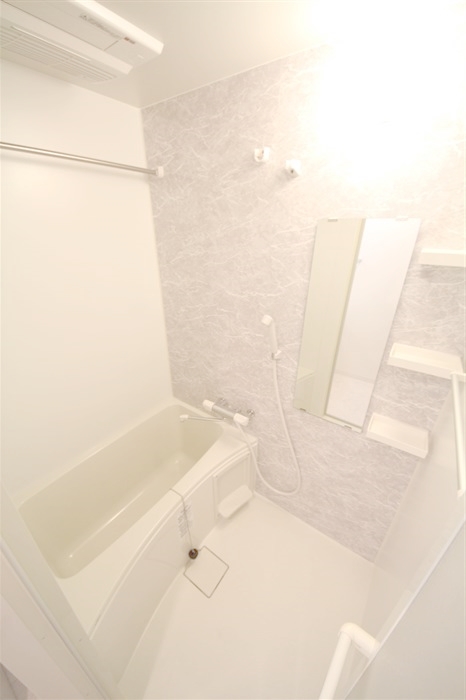 S-RESIDENCE新大阪Ridenteの風呂写真