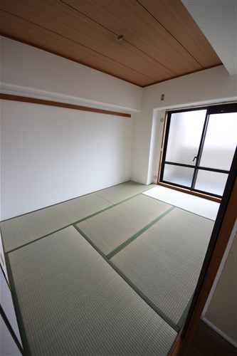 第一玉造マンションの内装写真