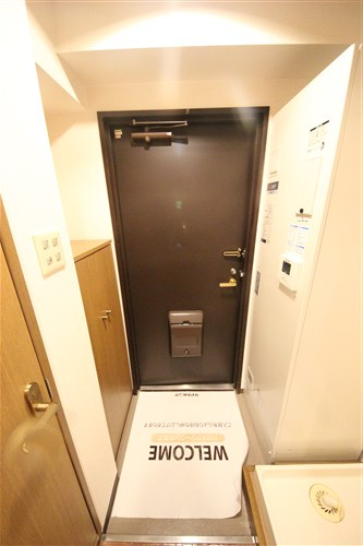 オレンジコート西心斎橋の玄関写真