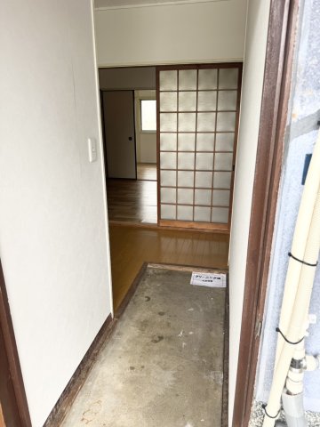 宝荘の玄関写真