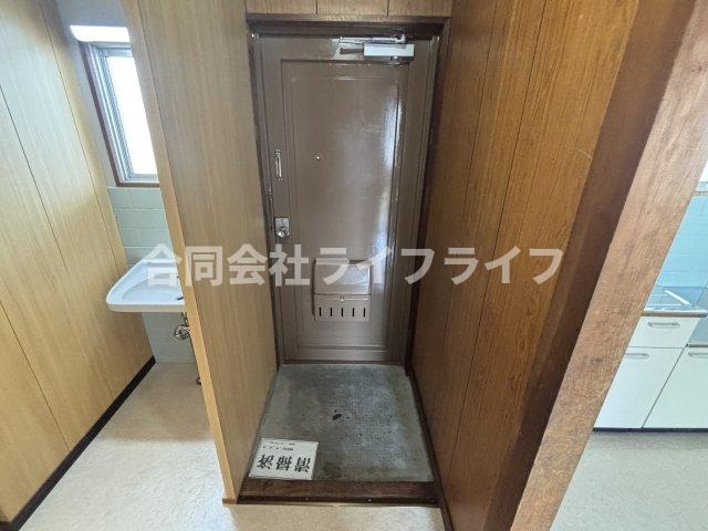 松井マンション1号棟の玄関写真