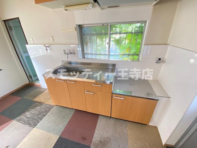 新和マンションのキッチン写真