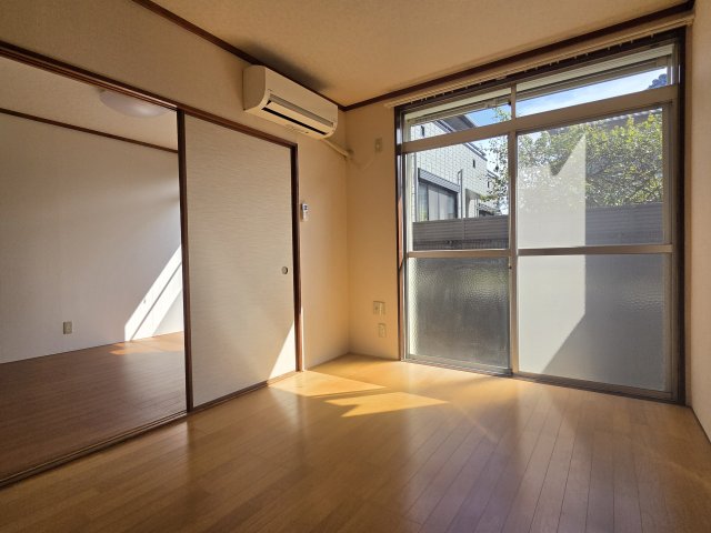 グランメール喜多の居間写真