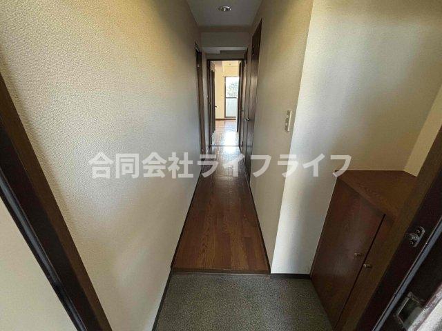 ヤマセン5番館の玄関写真