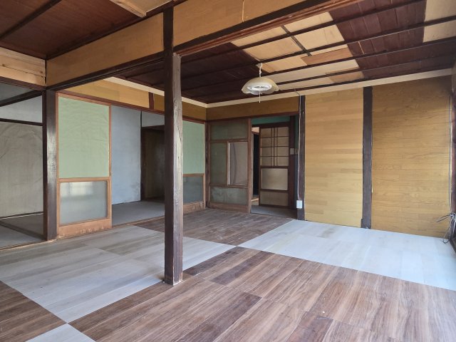 和歌山線 香芝駅 徒歩7分 1階建 築67年の内装写真
