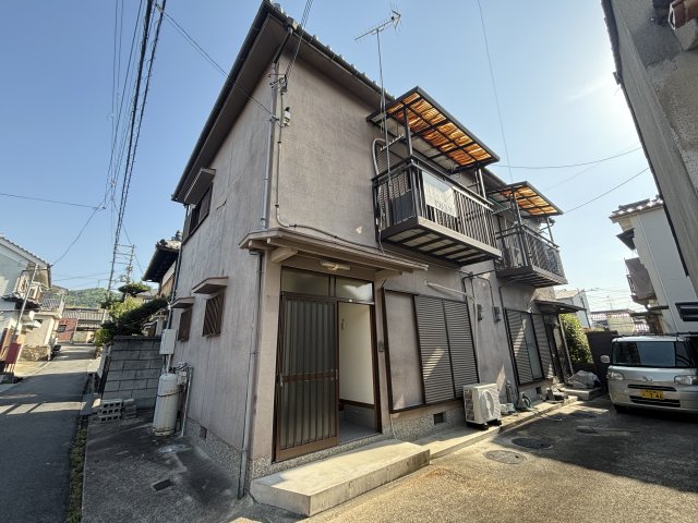 関西本線 法隆寺駅 徒歩28分 2階建 築30年の外観写真