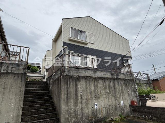 ファミール若草B