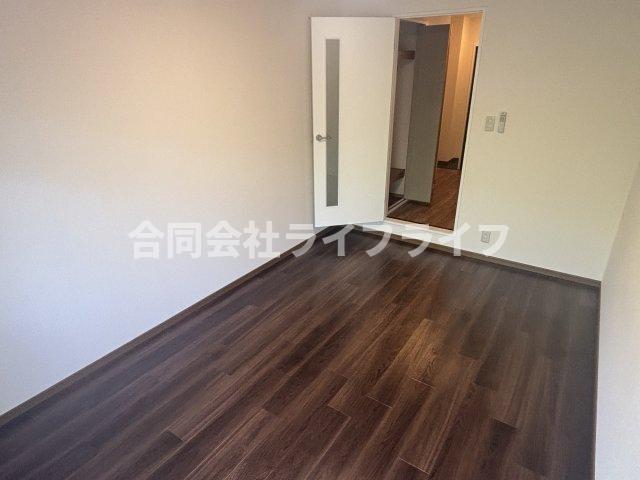 ラポールIIIの居間写真
