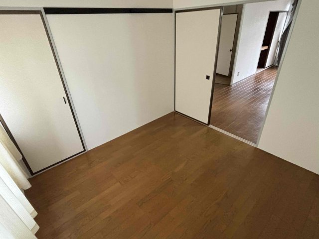 舟戸ハイツ 北棟の居間写真