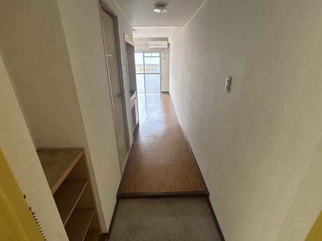 亀井1号館の内装写真