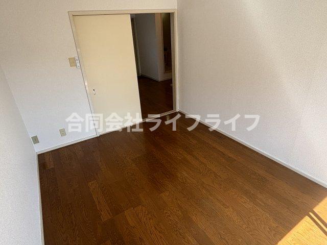 万葉第2ハイツの内装写真