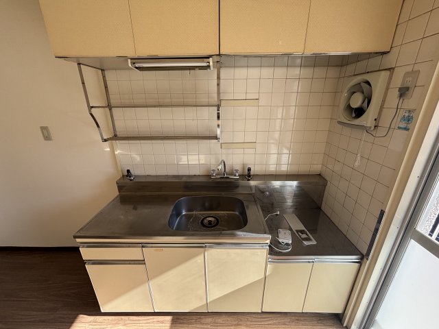 三室山コープタウン3号棟のキッチン写真
