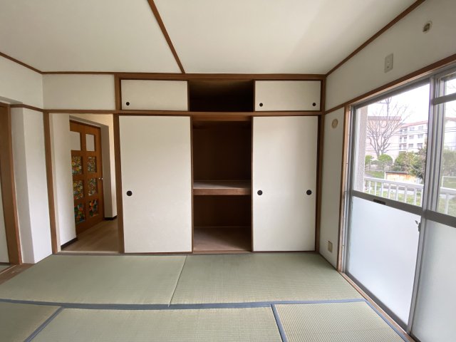 三室山コープタウン5号棟の内装写真