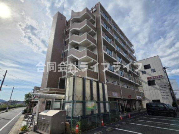 香芝木材弐番館の外観写真