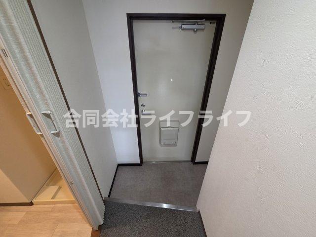 香芝木材弐番館の玄関写真