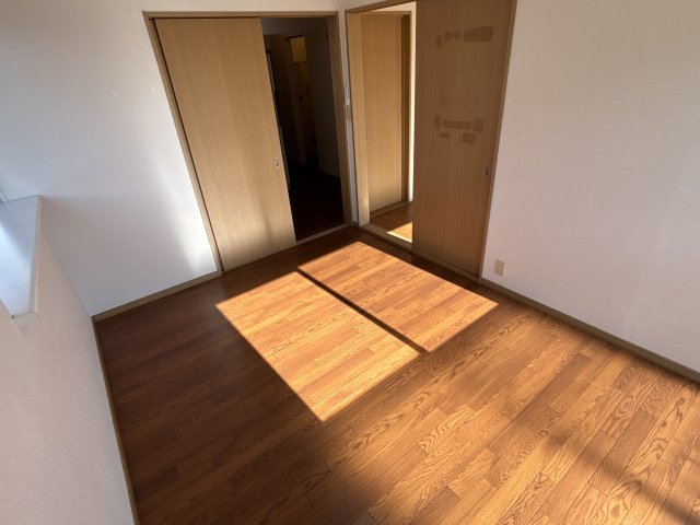 エステートピア尼ヶ辻の玄関写真