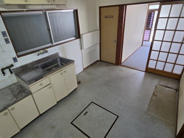 南海電鉄高野線 萩原天神駅 徒歩28分 2階建 築48年の内装写真