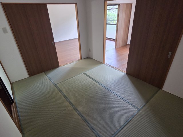 ラシェーヌの内装写真