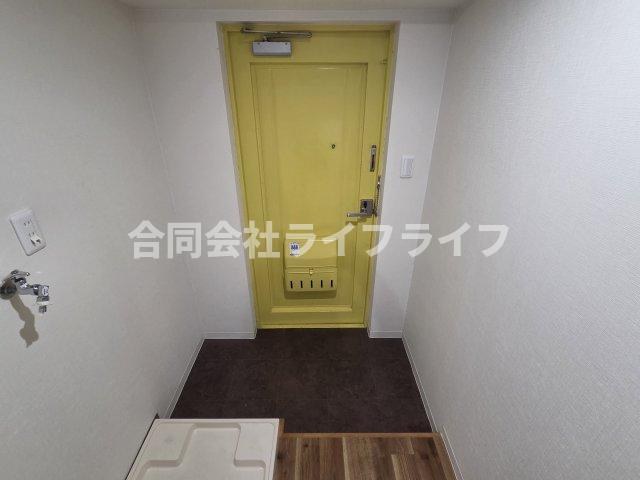 亀井弐号館の玄関写真
